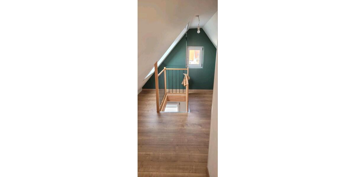 Einfamilienhaus Althengstett - 4 Zimmer, 128 m&sup2;, 650.000&euro; | Angebot:25858419