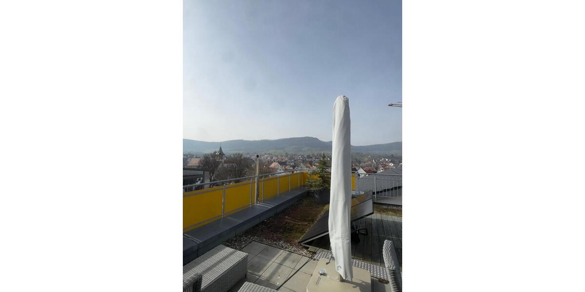 Einfamilienhaus Neuffen - 3.5 Zimmer, 93 m&sup2;, 1.550&euro; | Angebot:24748956