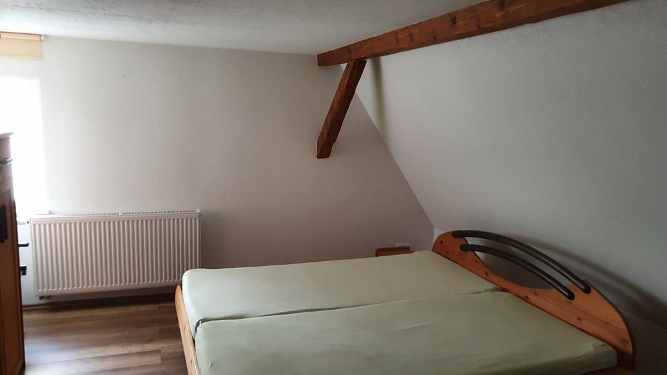 Etagenwohnung Rottenburg am Neckar - 5.5 Zimmer, 1.230 m&sup2;, 1.230&euro; | Angebot:25839362
