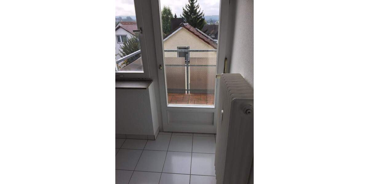Etagenwohnung Böblingen - 3 Zimmer, 95 m&sup2;, 2.100&euro; | Angebot:25737012