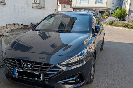 Hyundai i30 89.000 km 15.500 &euro; Reutlingen 72766