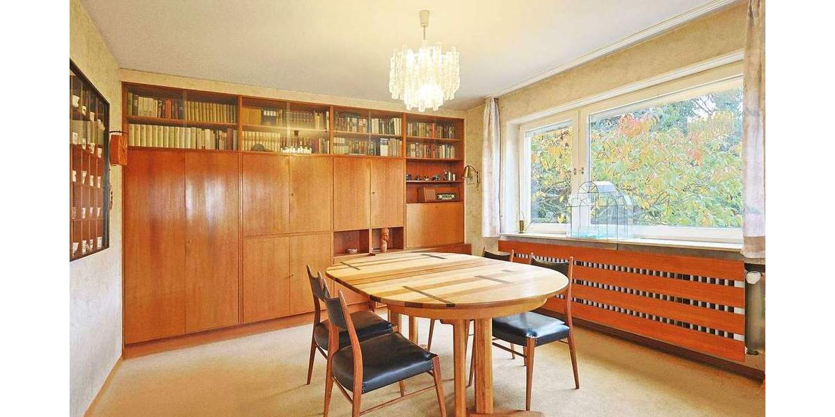 Mehrfamilienhaus, Wohnhaus Sindelfingen-Maichingen Maichingen - 7 Zimmer, 284 m&sup2;, 895.000&euro; | Angebot:25682110