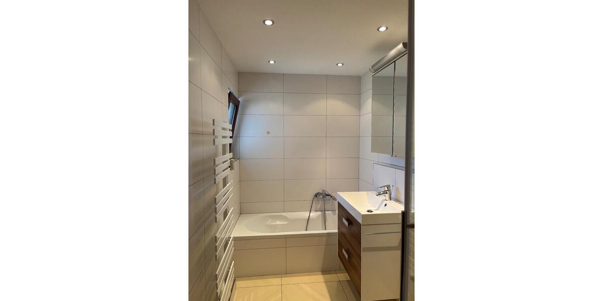 Etagenwohnung Nürtingen - 3 Zimmer, 71 m&sup2;, 950&euro; | Angebot:25842329