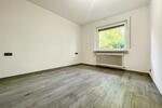 Erdgeschoßwohnung Metzingen - 4 Zimmer, 106 m&sup2;, 1.180&euro; | Angebot:26477082