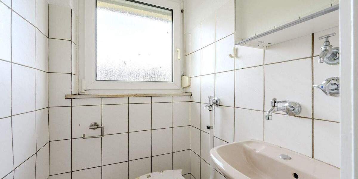 Mehrfamilienhaus, Wohnhaus Sindelfingen / Maichingen Maichingen - 8 Zimmer, 145 m&sup2;, 695.000&euro; | Angebot:25746135