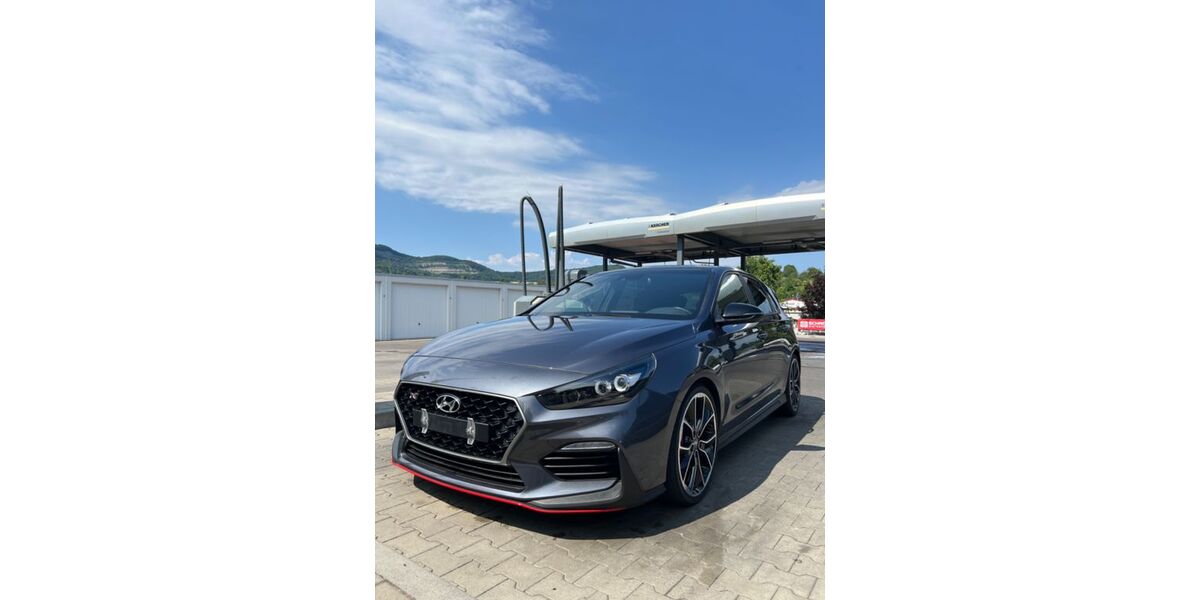 Hyundai i30 65.000 km 22.999 &euro; Aichtal 72631