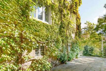 Haus Stuttgart Stuttgart-West - 12 Zimmer, 334 m&sup2;, 1.980.000&euro; | Angebot:25485968