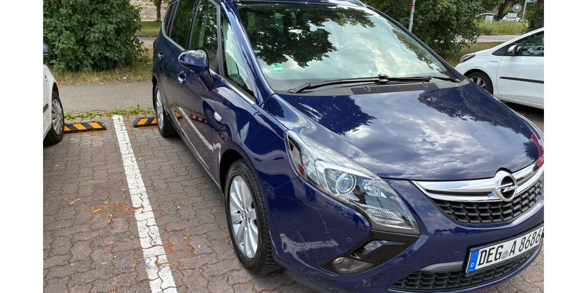 Opel Zafira Tourer 64.907 km 14.500 &euro; Weil der stadt 71263