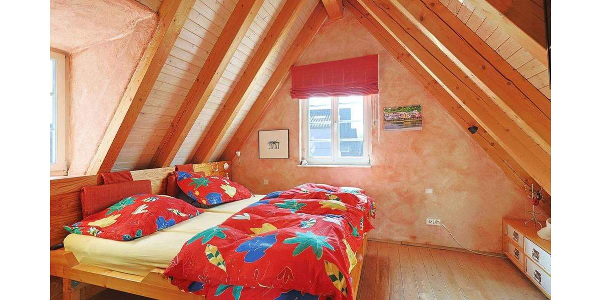 Doppelhaushälfte Ehningen - 4 Zimmer, 135 m&sup2;, 1.755&euro; | Angebot:25734461