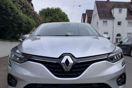 Renault Clio 130.524 km 7.000 &euro; Stuttgart 70329