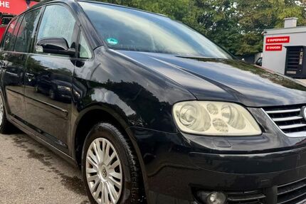 VW Touran 236.500 km 799 &euro; Sindelfingen 71067