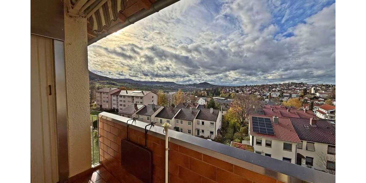 Etagenwohnung Eningen unter Achalm - 3 Zimmer, 73 m&sup2;, 235.000&euro; | Angebot:25842229