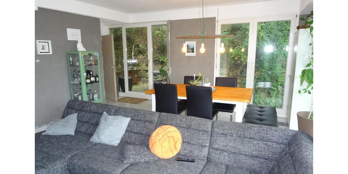 Etagenwohnung Stuttgart Lehen - 4 Zimmer, 116 m&sup2;, 1.780&euro; | Angebot:19016903