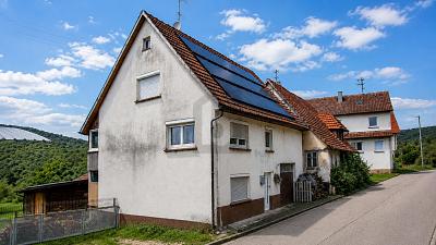 FÜR ANPACKER: HANDWERKEROBJEKT MIT PV-ANLAGE - Bauernhaus, Landhaus Burladingen | Angebot:26900705