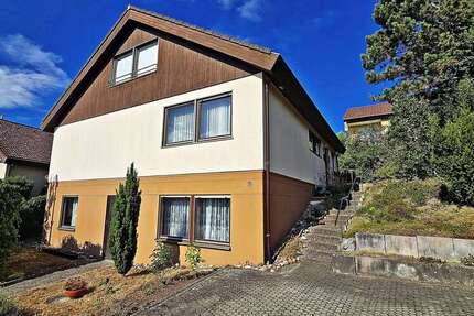 Haus Reutlingen Sondelfingen - 8 Zimmer, 145 m&sup2;, 489.000&euro; | Angebot:27133353