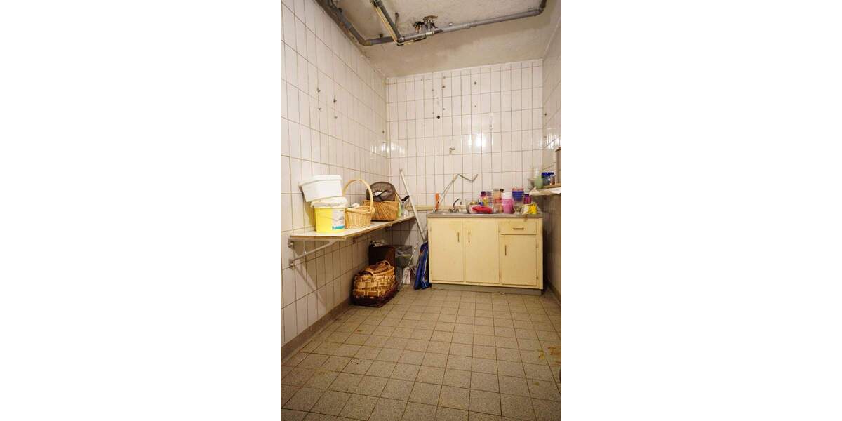 Einfamilienhaus Pliezhausen - 7 Zimmer, 196 m&sup2;, 690.000&euro; | Angebot:25697066