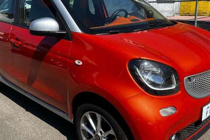 Smart forFour 72.000 km 7.999 &euro; Stuttgart 70435