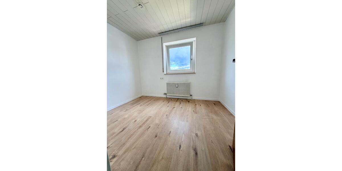 Etagenwohnung Metzingen - 2.5 Zimmer, 63 m&sup2;, 229.000&euro; | Angebot:27261704