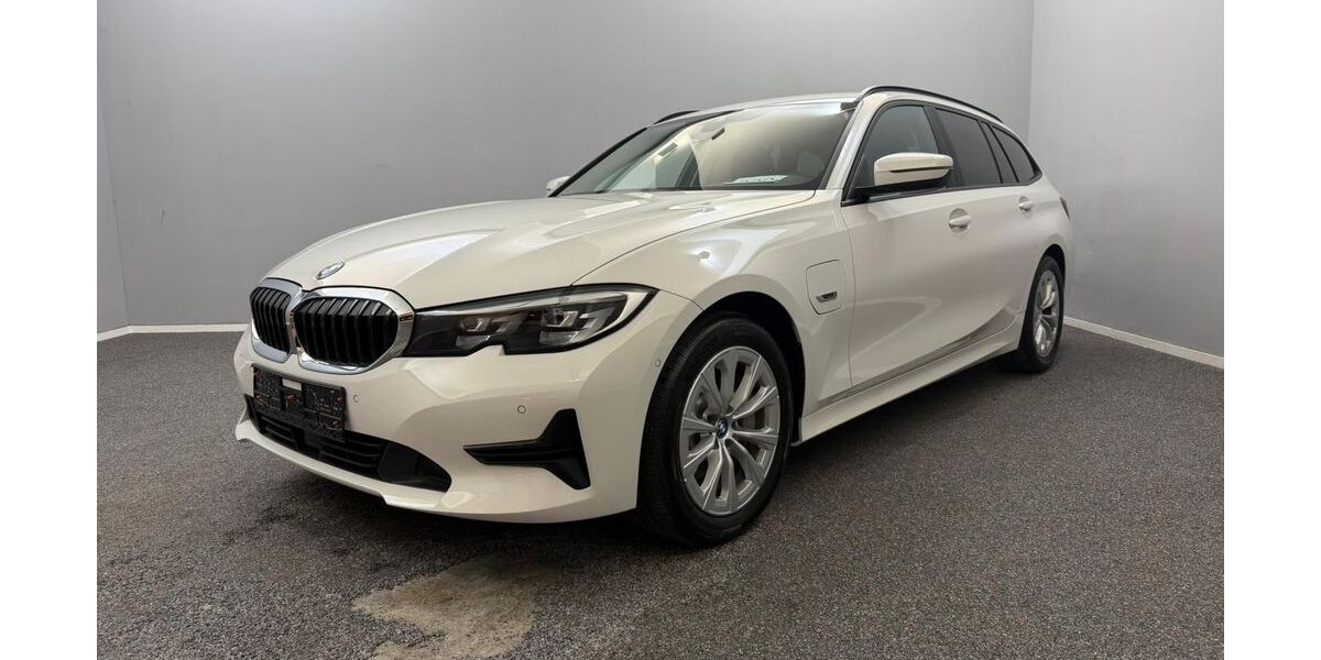 BMW 330 40.000 km 27.899 &euro; Reutlingen / Mittelstadt 72766