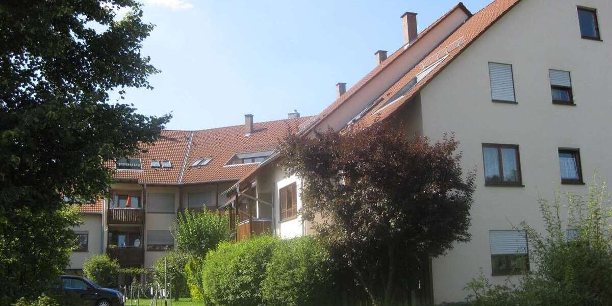 Etagenwohnung Hechingen - 4 Zimmer, 94 m&sup2;, 750&euro; | Angebot:26974923