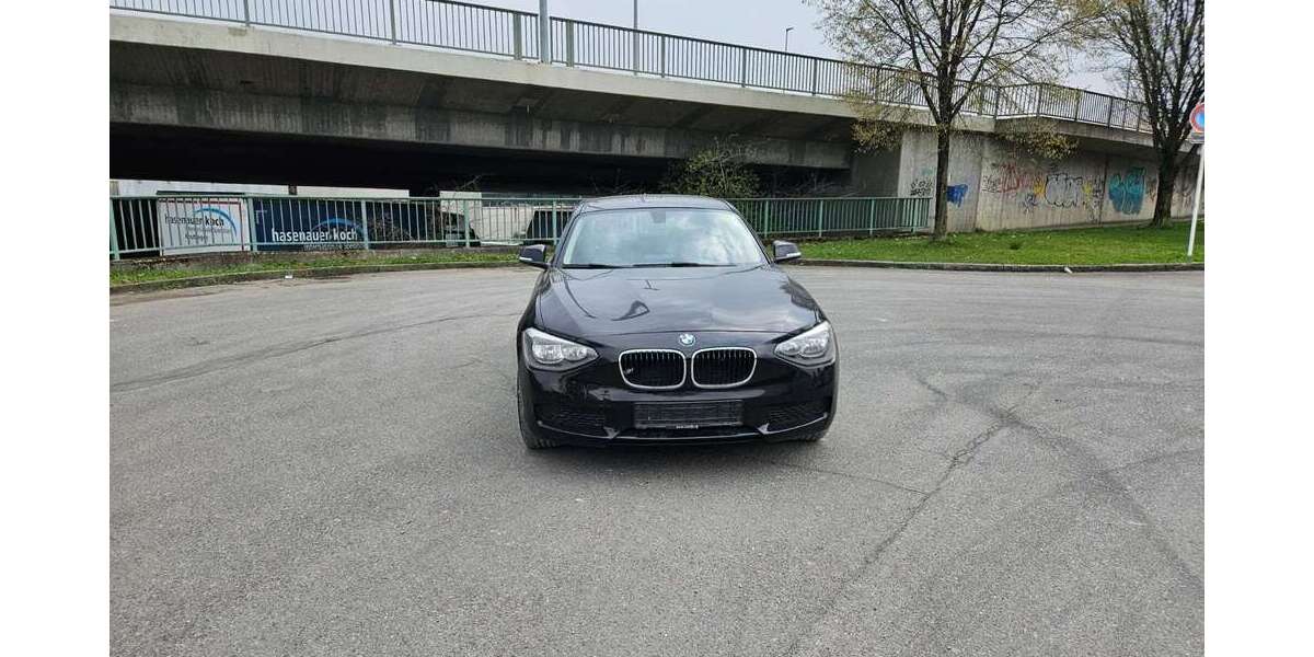 BMW 116 234.000 km 3.390 &euro; Reutlingen 72760