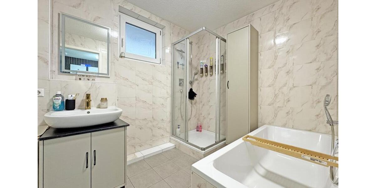 Etagenwohnung Reutlingen - 3.5 Zimmer, 75 m&sup2;, 1.000&euro; | Angebot:25903800