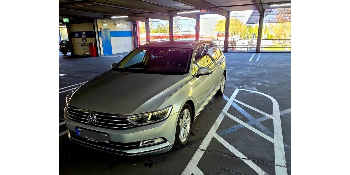 VW Passat Variant 130.000 km 19.300 &euro; Stuttgart 70437