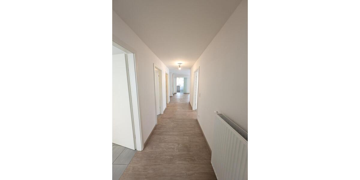 Erdgeschoßwohnung Eningen unter Achalm - 3.5 Zimmer, 107 m&sup2;, 445.000&euro; | Angebot:25638071