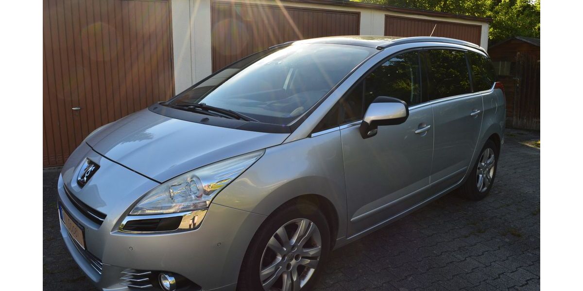 Peugeot 5008 199.600 km 5.500 &euro; Ammerbuch 72119