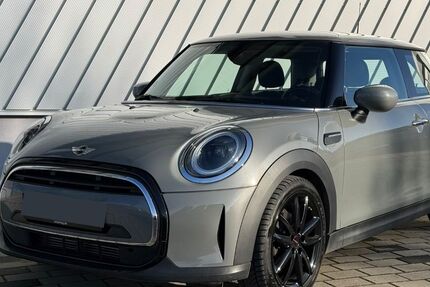 Mini ONE 85.126 km 13.499 &euro; Böblingen 71034