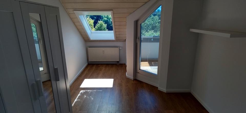 Dachgeschoßwohnung Stuttgart Fasanenhof-Ost - 3 Zimmer, 78 m&sup2;, 359.000&euro; | Angebot:26416733