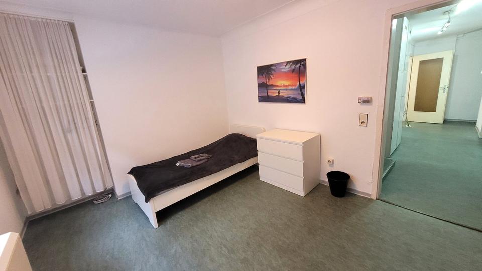 Etagenwohnung Stuttgart Stuttgart-West - 3 Zimmer, 85 m&sup2;, 17&euro; | Angebot:25232195