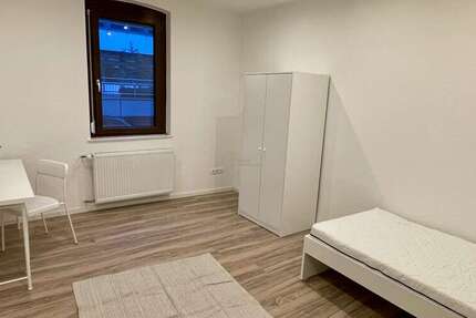 Wohnung Stuttgart Stuttgart-Mitte - 3 Zimmer, 16 m&sup2;, 480&euro; | Angebot:22255194