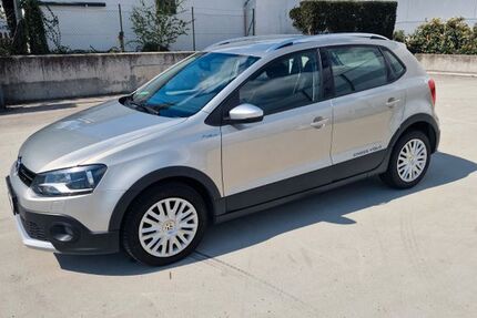 VW Polo 107.000 km 8.800 &euro; Sindelfingen 71063