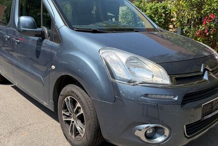Citroen Berlingo 157.000 km 2.380 &euro; Tübingen 72074