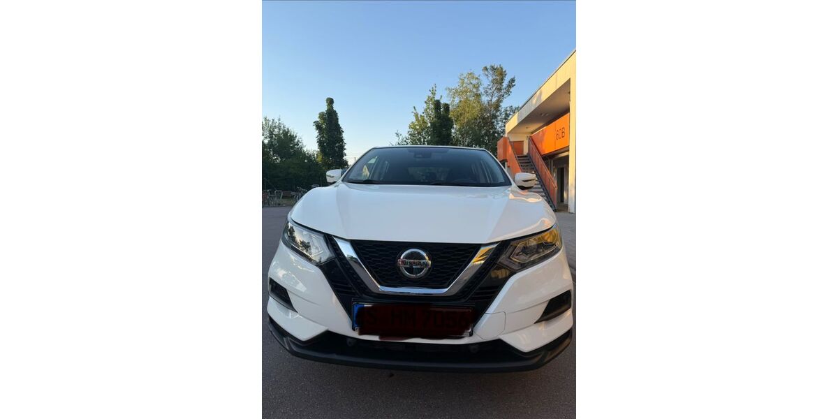 Nissan Qashqai 106.000 km 11.199 &euro; Stuttgart 70567