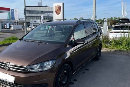 VW Touran 174.000 km 12.400 &euro; Reutlingen 72770
