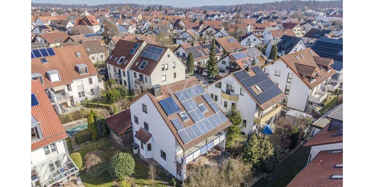 Einfamilienhaus Wolfschlugen - 7 Zimmer, 248 m&sup2;, 739.000&euro; | Angebot:25836556