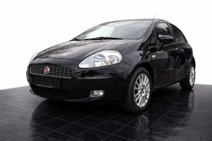 Fiat Grande Punto 149.628 km 2.600 &euro; Metzingen 72555