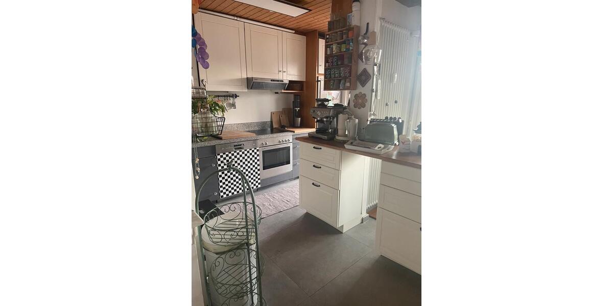 Maisonettenwohnung Tübingen - 1.5 Zimmer, 100 m&sup2;, 650&euro; | Angebot:25932435