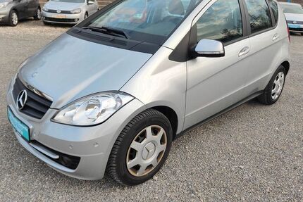Mercedes-Benz A 180 61.000 km 9.490 &euro; Reutlingen 72766