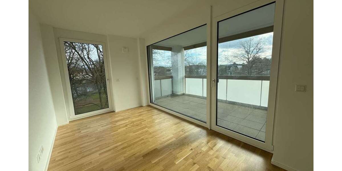 Etagenwohnung Nürtingen - 5 Zimmer, 123 m&sup2;, 1.880&euro; | Angebot:25977063