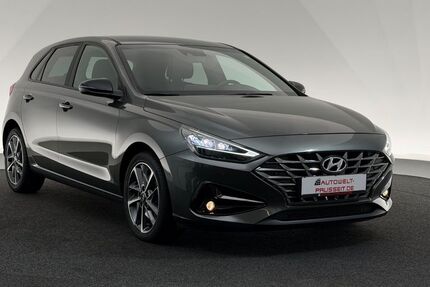Hyundai i30 49.799 km 17.880 &euro; Horb am Neckar 72160