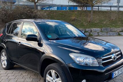 Toyota RAV 4 200.000 km 6.299 &euro; Hildrizhausen 71157