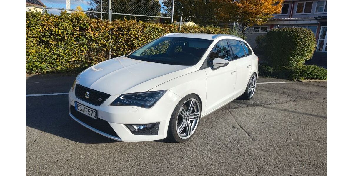 Seat Leon 152.000 km 8.999 &euro; Altdorf 71155