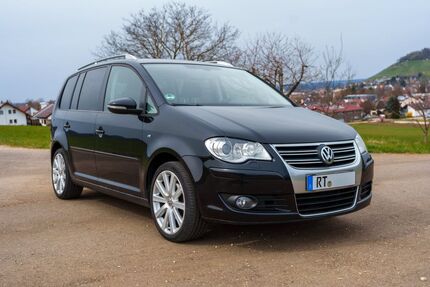 VW Touran 186.600 km 8.200 &euro; Metzingen 72555
