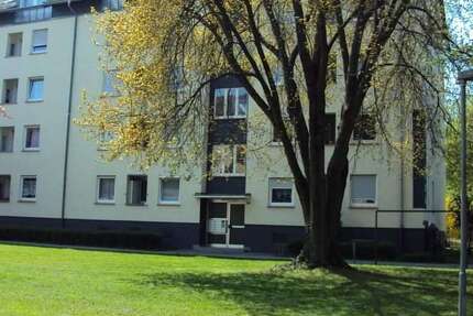 Wohnung Stuttgart Bad Cannstatt - 3 Zimmer, 64 m&sup2;, 611&euro; | Angebot:26979921