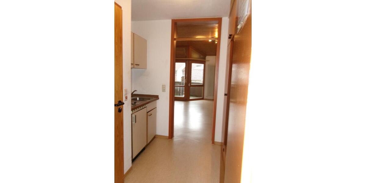 Etagenwohnung Herrenberg - 1 Zimmer, 23 m&sup2;, 500&euro; | Angebot:25438955