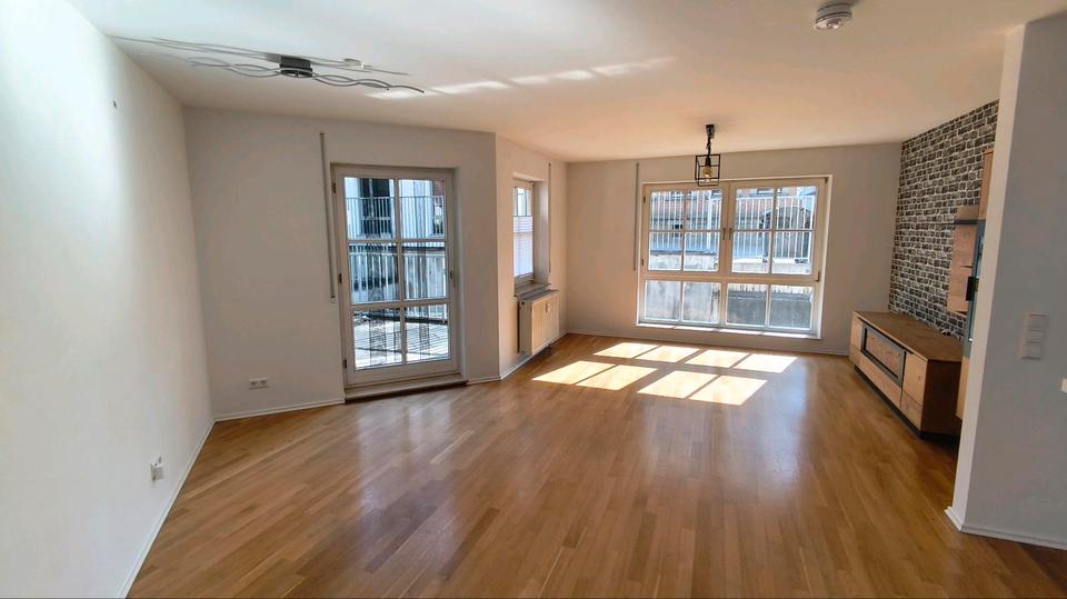 Erdgeschoßwohnung Hirrlingen - 3 Zimmer, 65 m&sup2;, 240.000&euro; | Angebot:26953354