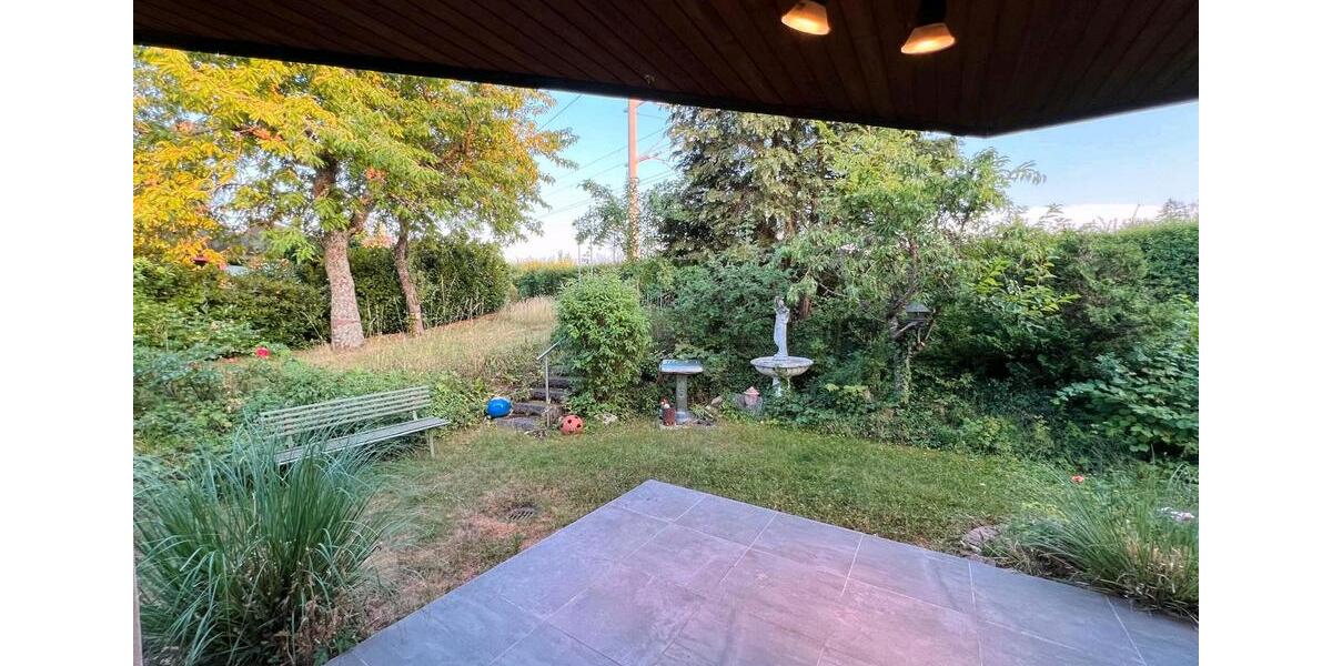 Doppelhaushälfte Böblingen - 6.5 Zimmer, 192 m&sup2;, 739.000&euro; | Angebot:27165419